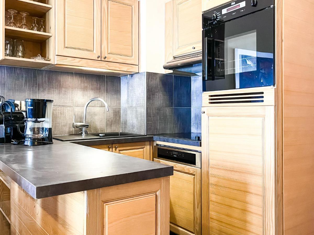 פליין South Facing 2-Bed Apartment With Fireplace, Terrasses Deos מראה חיצוני תמונה